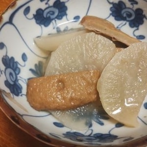 豚肉と大根、さつま揚げの煮物☆